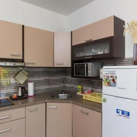 アパート Olive - Comfort One Bedroom With Terrace And Sea View - Popolica 50 ムリニ