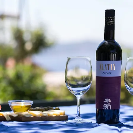 Olive - Comfort One Bedroom With Terrace And Sea View - Popolica 50 Mlini