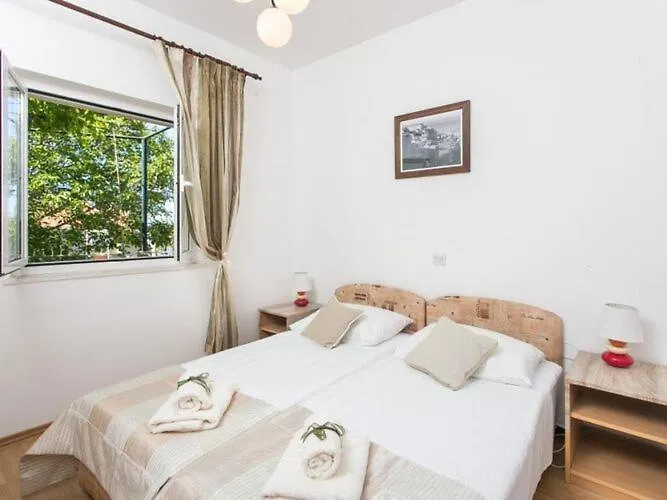 Olive - Comfort One Bedroom With Terrace And Sea View - Popolica 50 דירה מליני