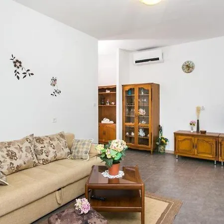 Apartment Olive - Comfort One Bedroom With Terrace And Sea View - Popolica 50 *